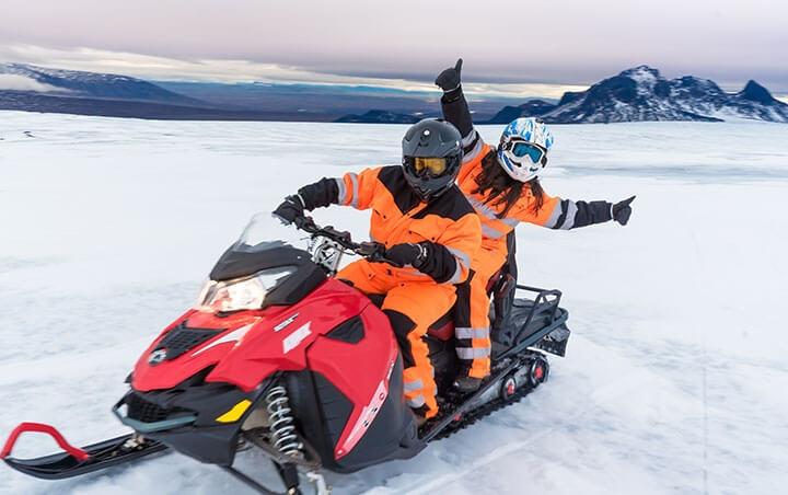 tour en moto nieve en Islandia