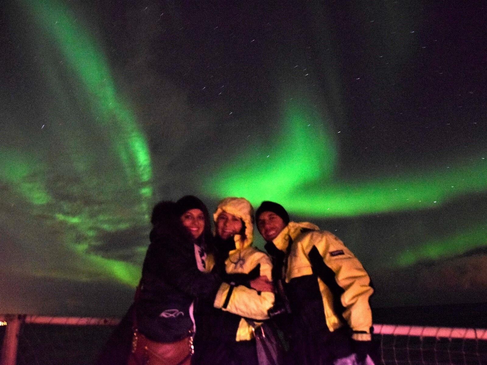 Excursión en barco para ver auroras en Islandia