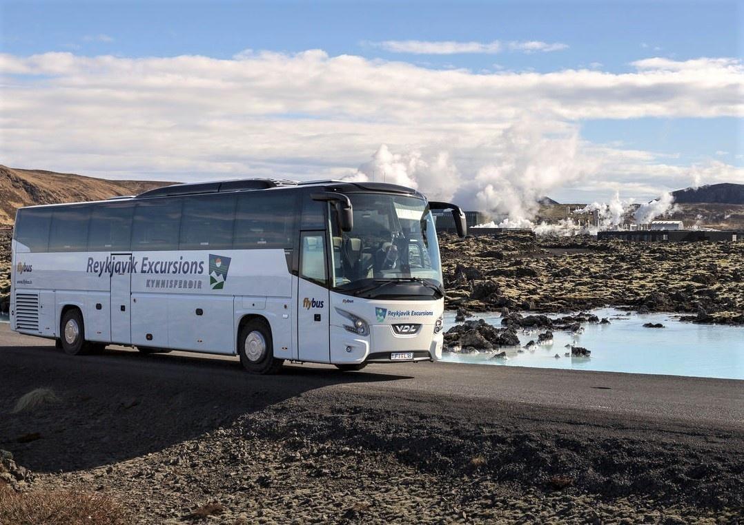 Autobús desde Reykjavík a la Laguna Azul