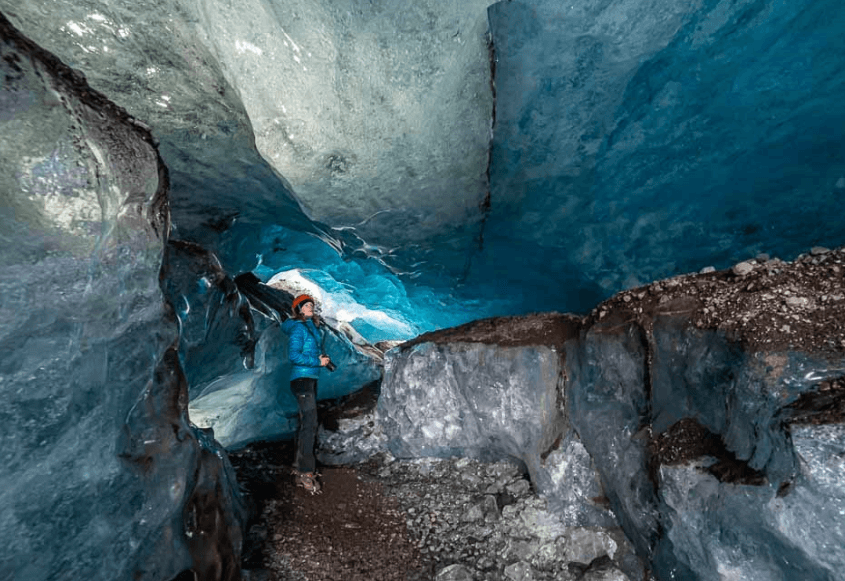 Cueva de hielo en Islandia, glaciar Vatnajökull