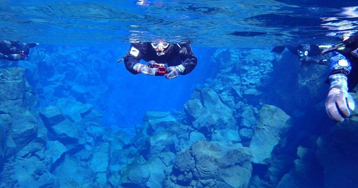silfra snorkelling islandia
