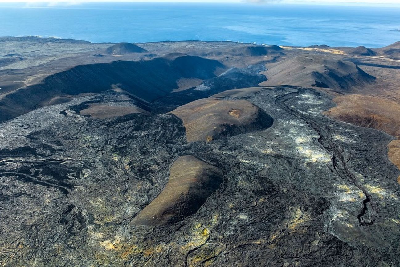 iceland-volcano-tour-off-road-adventure