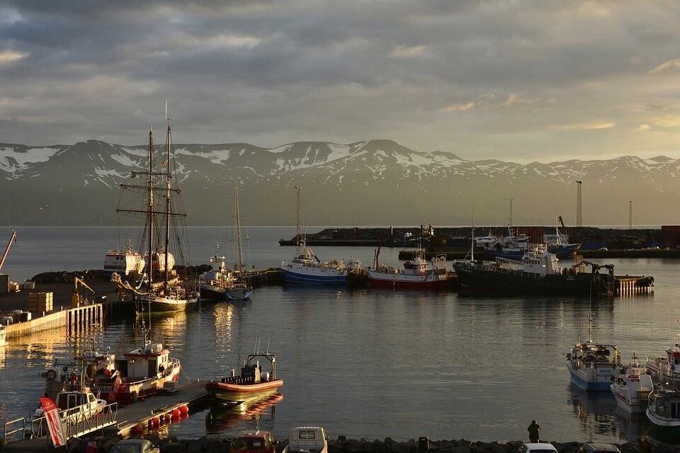 puerto husavík norte islandia