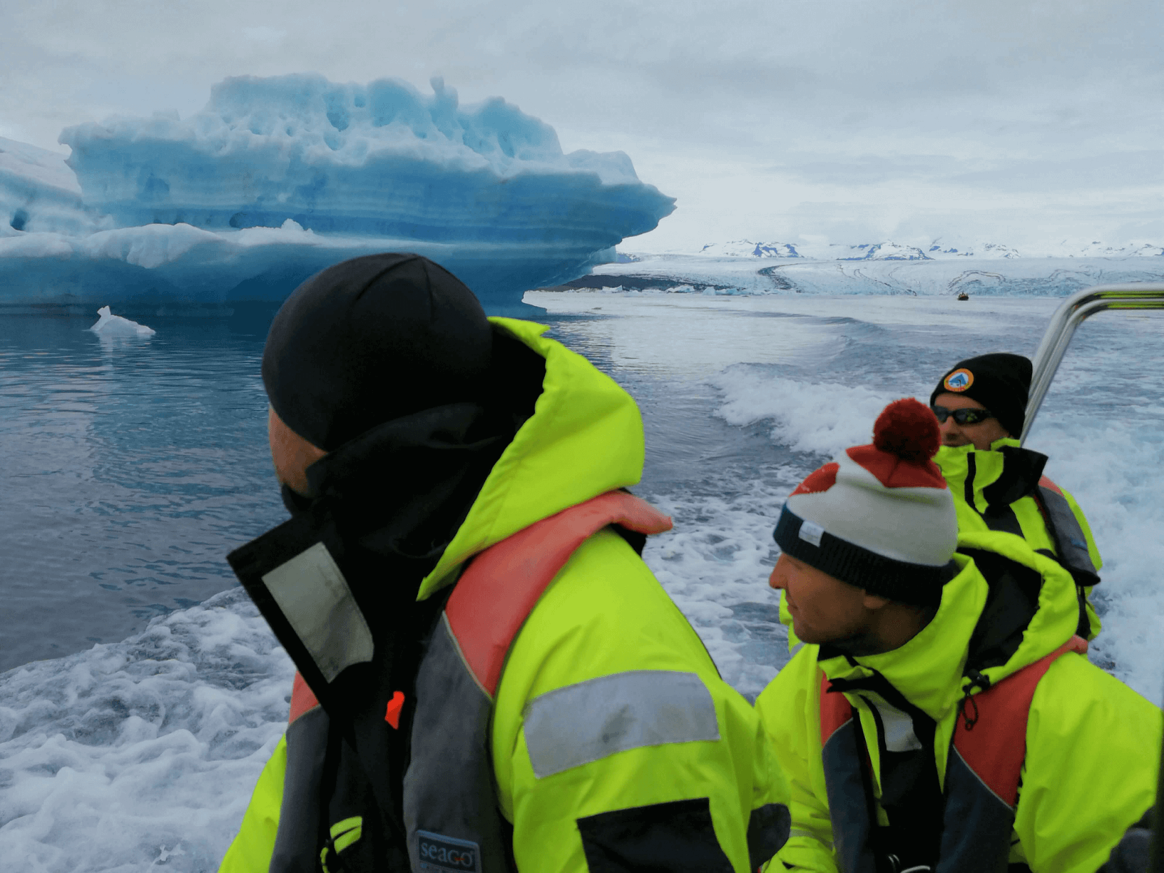 Zodiac tour on Jökulsárlón glacier lagoon in Iceland