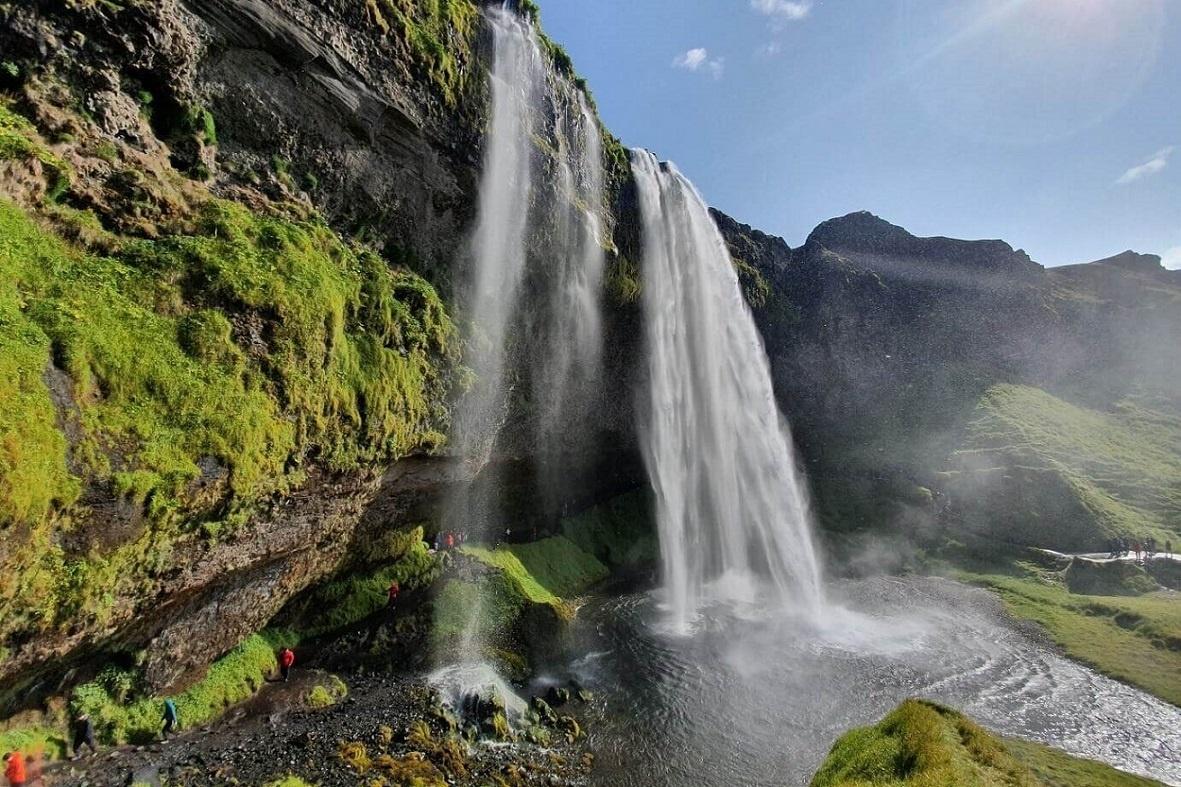 cascada Seljalandsfoss sur islandia