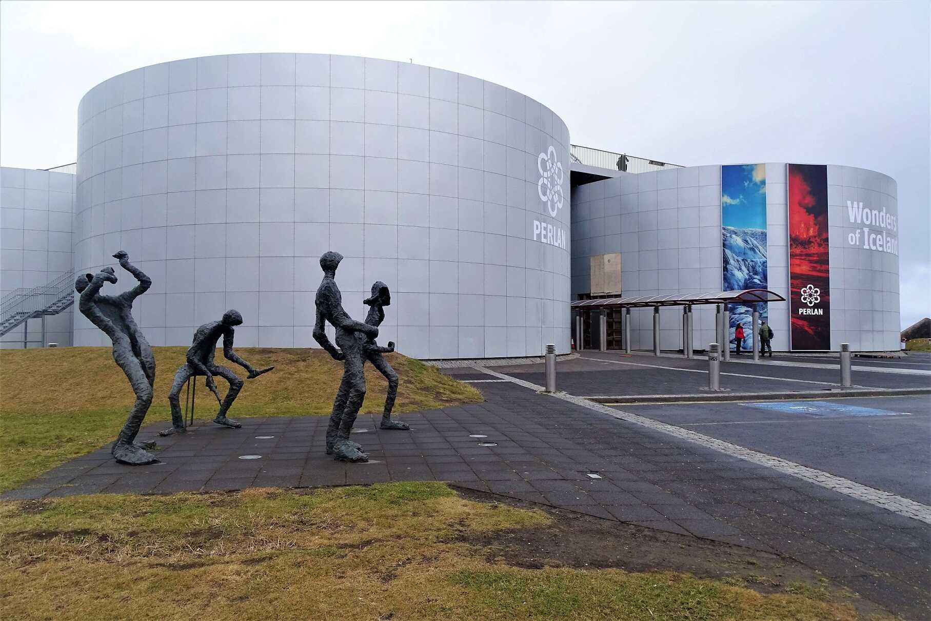 Museo Perlan en Reykjavík, la capital de Islandia