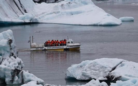 Excusion en la laguna Jokulsarlon Excusion en la laguna Jokulsarlon