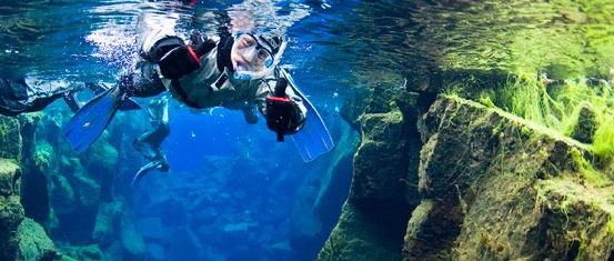 Snorkelling en dentro del Parque Nacional Thingvellir