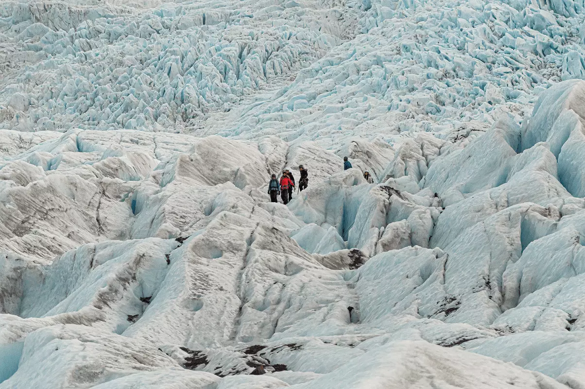 Hiking tour on Vatnajökull glacier