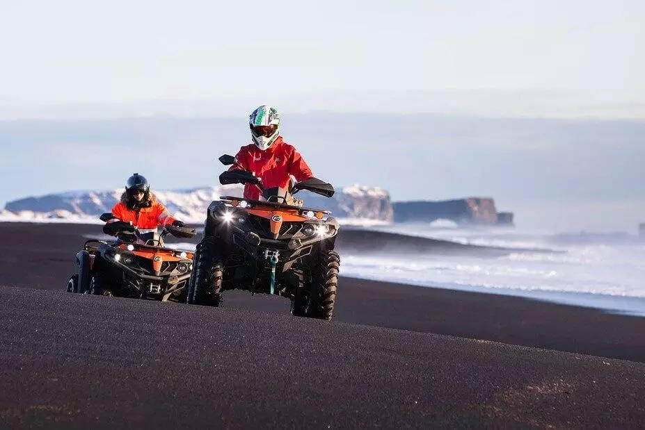 ATV ride to the plane wreck in Iceland