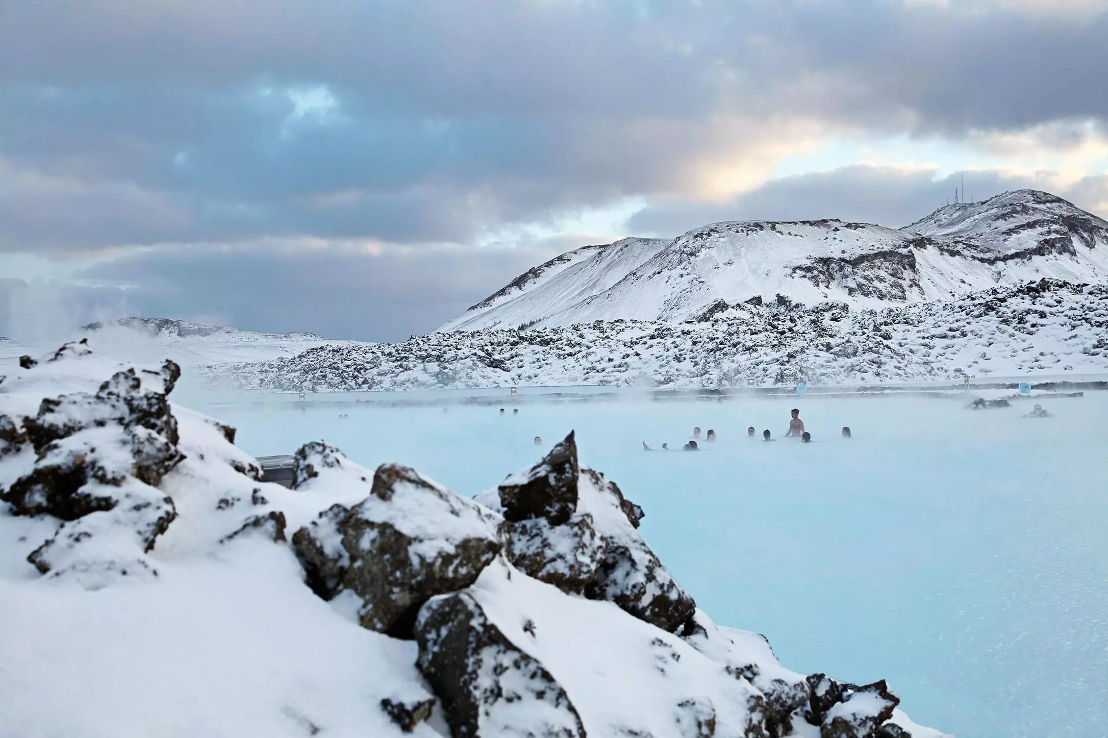 Laguna Azul de Islandia en invierno