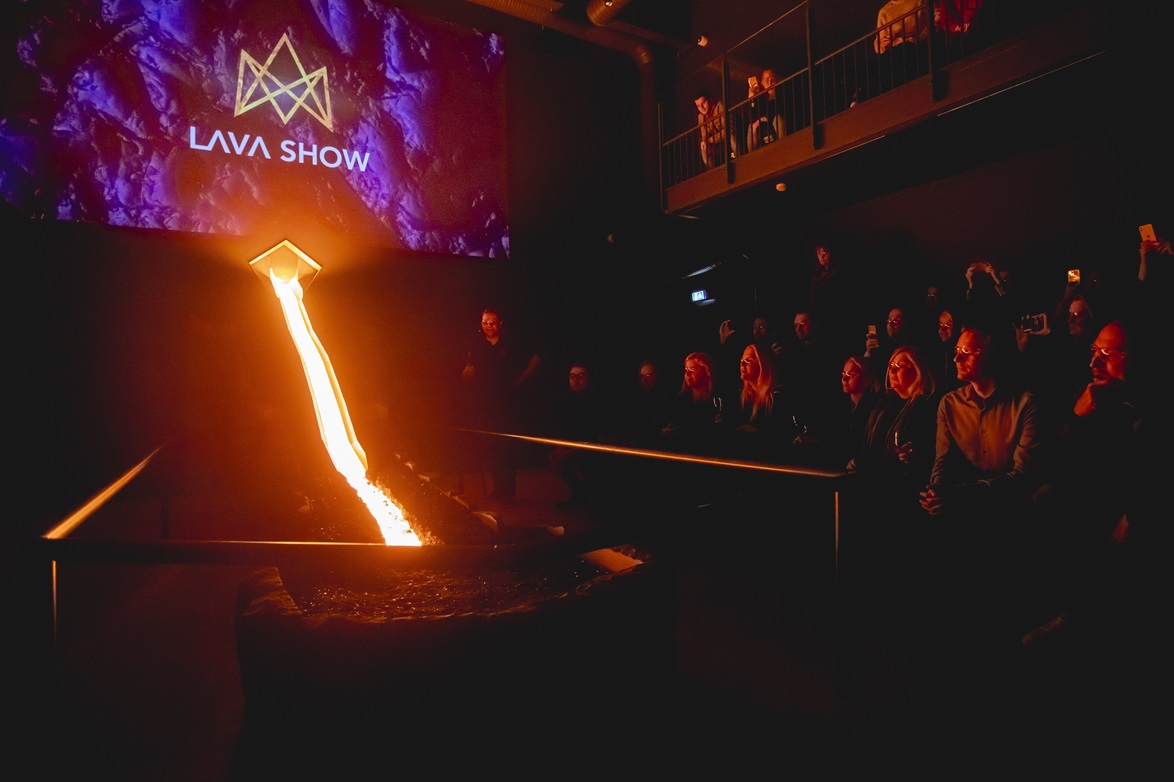 inmersive experience lava show