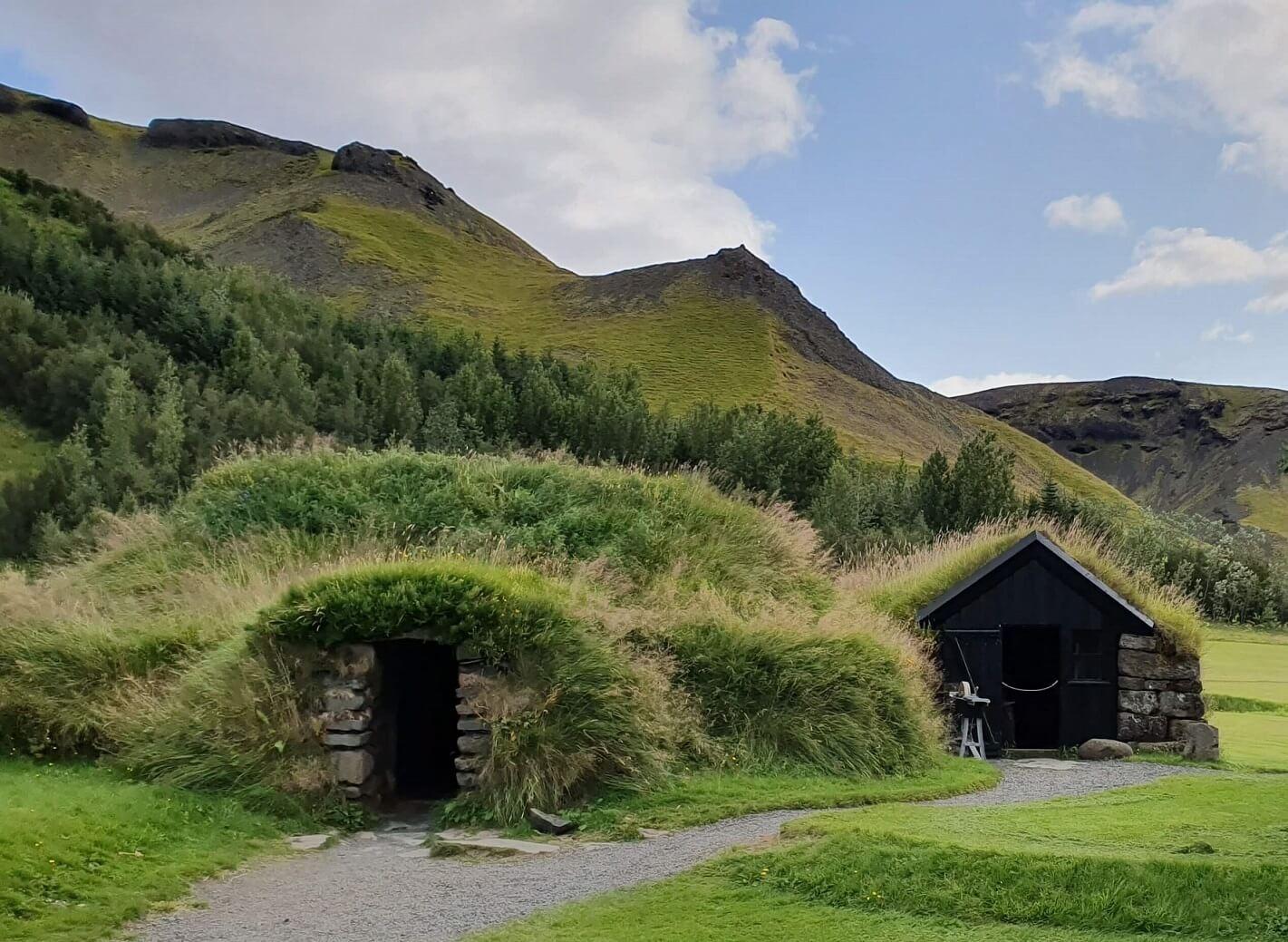 Casas islandesas en Skogar museo