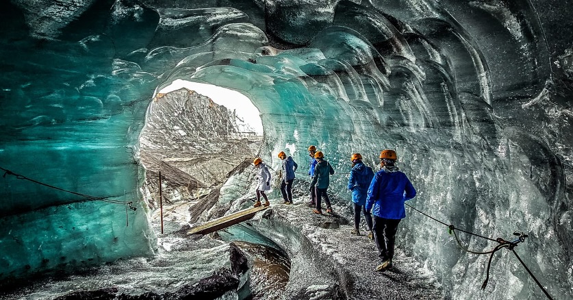 Our private South Coast tour with a visit to the Katla Ice Cave is truly something else. Towering waterfalls, black sand beac...