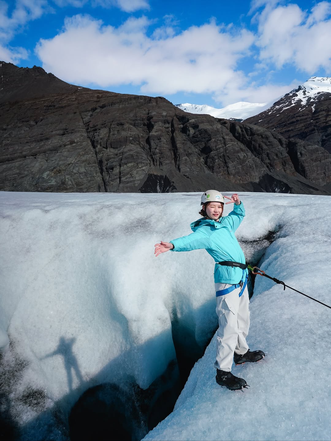.Petta reddast🤞襯個墟出真·冰天雪地相❄️睇返冰島個album 🇮🇸有超過一半嘅相都係好天有幸成為幸運嘅人類🥹要再扶多啲阿婆過馬路🥹 📷 @lvv.hker